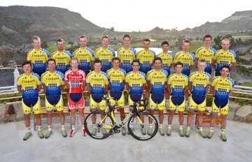 TINKOFF SAXO LUCA_0020lighting.jpg